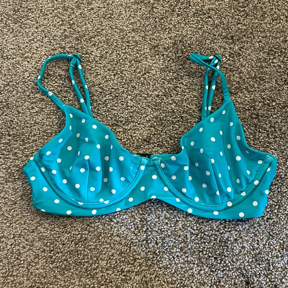 Blackbough bikini top